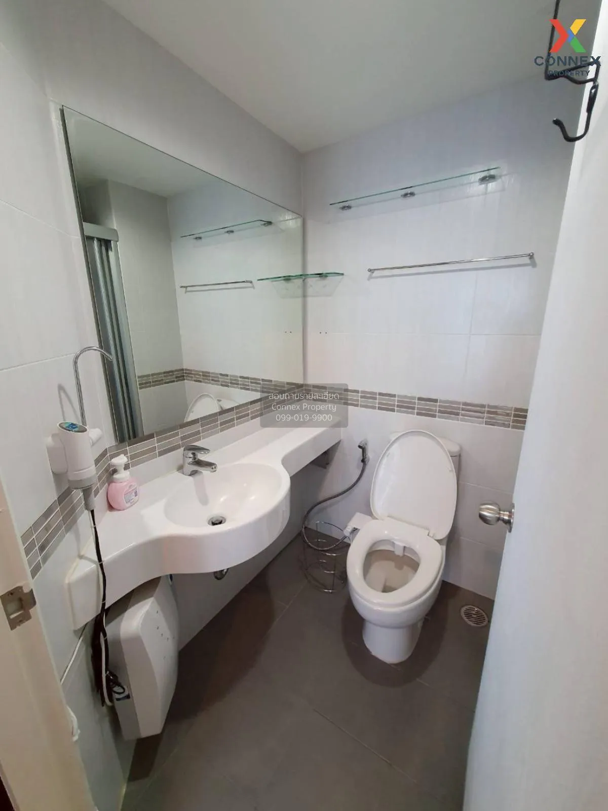 For Rent Condo , Lumpini Place Srinakarin - Huamark Station , ARL