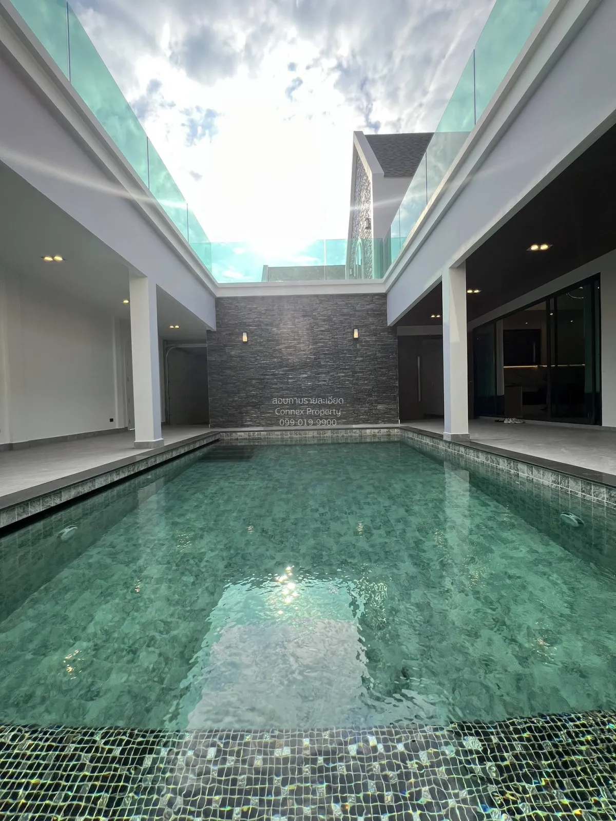For Rent House , Baan Mae Bibury , Nong Prue , Bang Lamung , Chon