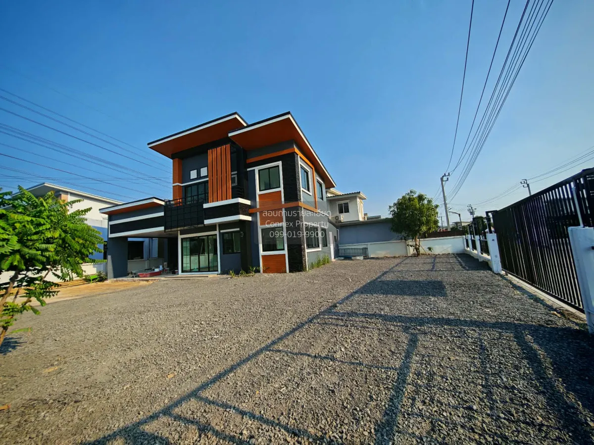 For Sale House , Flora Ville Park City Suwinthawong , corner unit 2