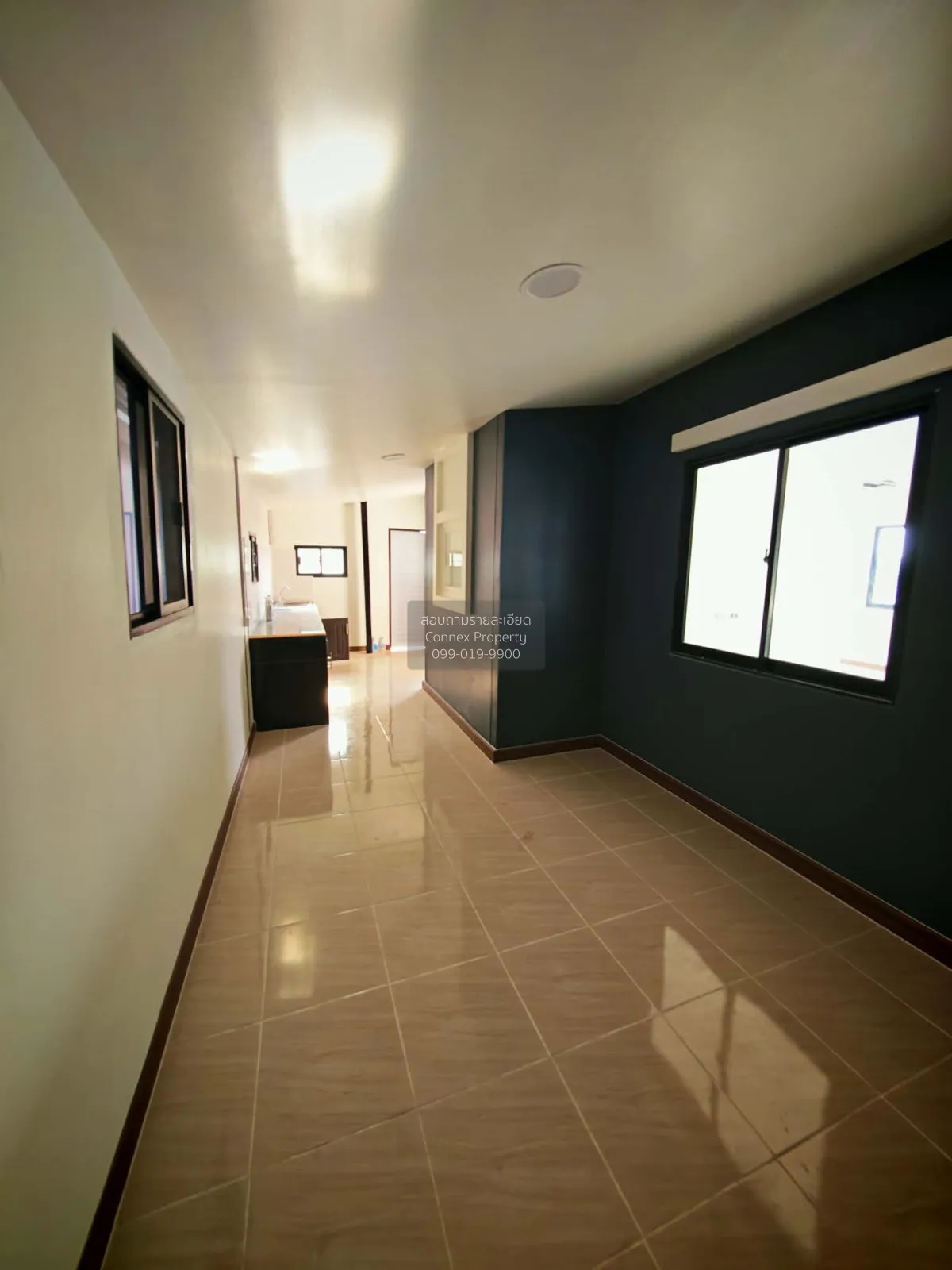 For Sale House , Flora Ville Park City Suwinthawong , corner unit
