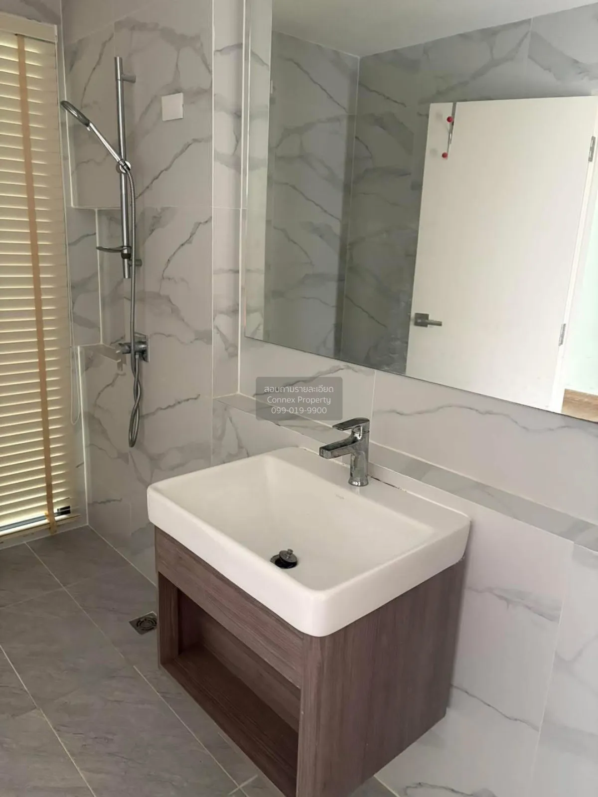 For Rent Townhouse/Townhome  , Baan Klang Mueng Phaholyothin - Vi