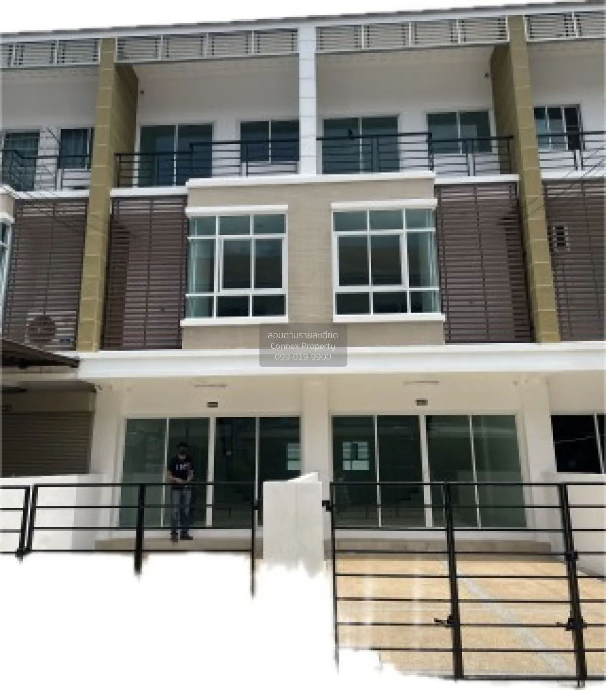 ขายทาวน์โฮม 3 ชั้น ทิพวัล1 ซอย43/2 บางเมืองใหม่ เมืองสมุทรปราการ  1