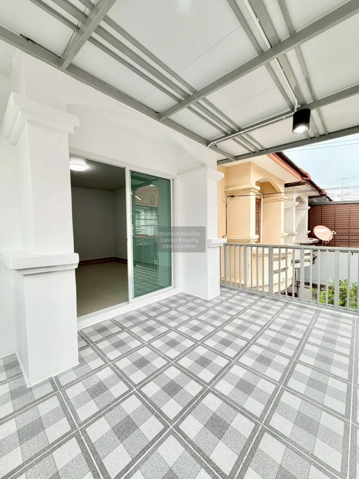 For Sale Townhouse/Townhome  , Baan Narisa Baan Kluay-Sai Noi , P