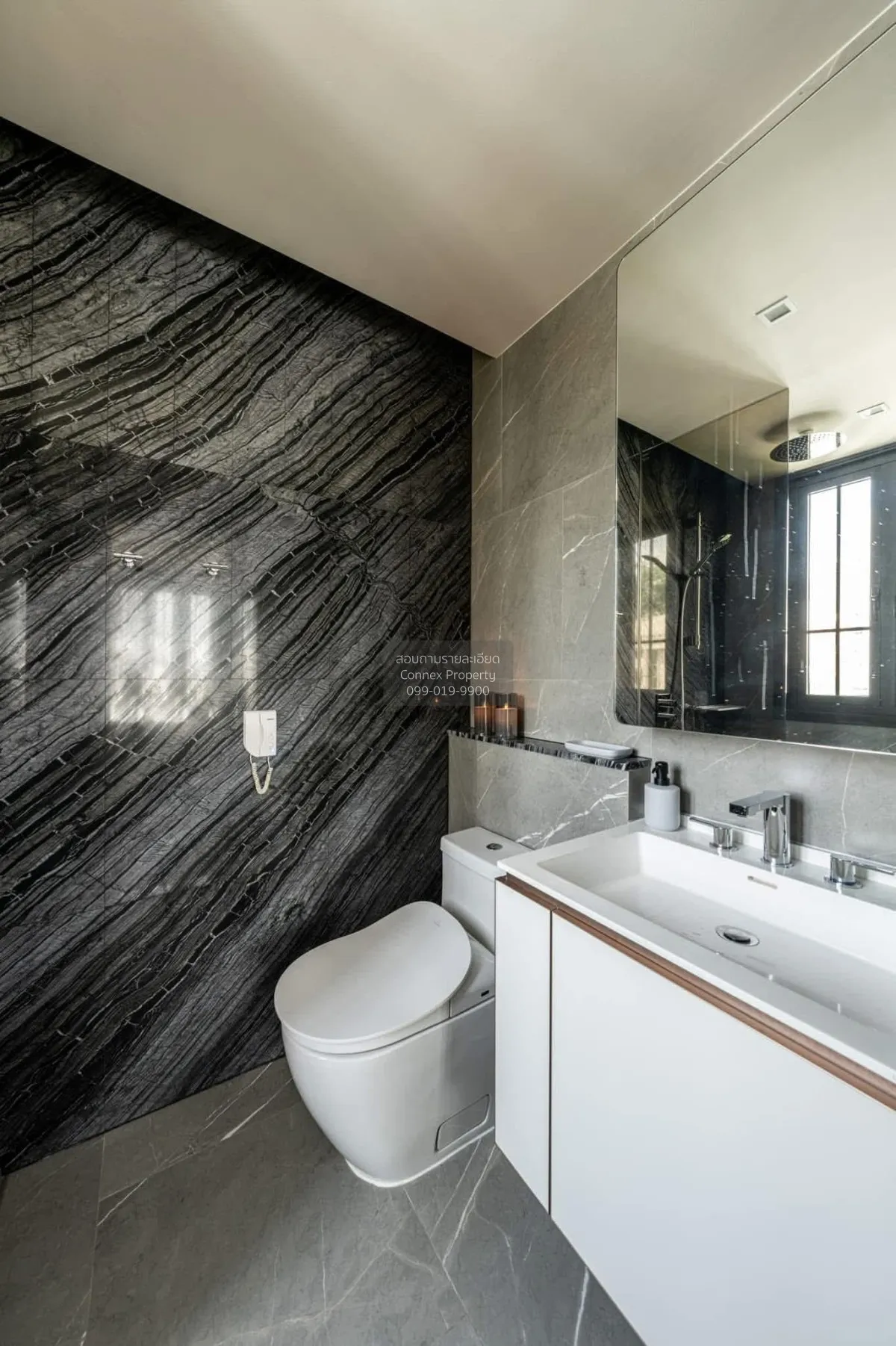 For Rent Condo , The Reserve Sukhumvit 61 , corner unit , BTS-Tho 4
