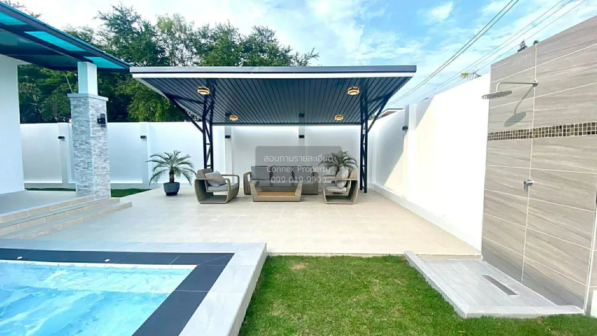 For Sale Luxury single - storey pool villa, 532.4 sq m, Huai Yai,