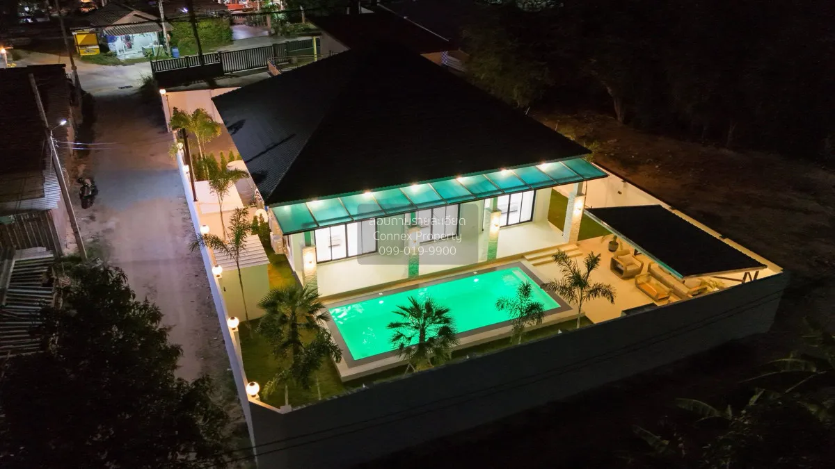 For Sale Luxury single - storey pool villa, 532.4 sq m, Huai Yai,