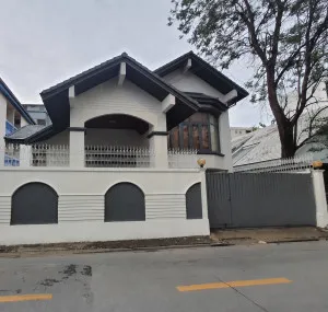 ขายบ้านเดี่ยว รัชดา 36  แขวงจันทรเกษม เขต จตุจักร กรุงเทพ CX-155748