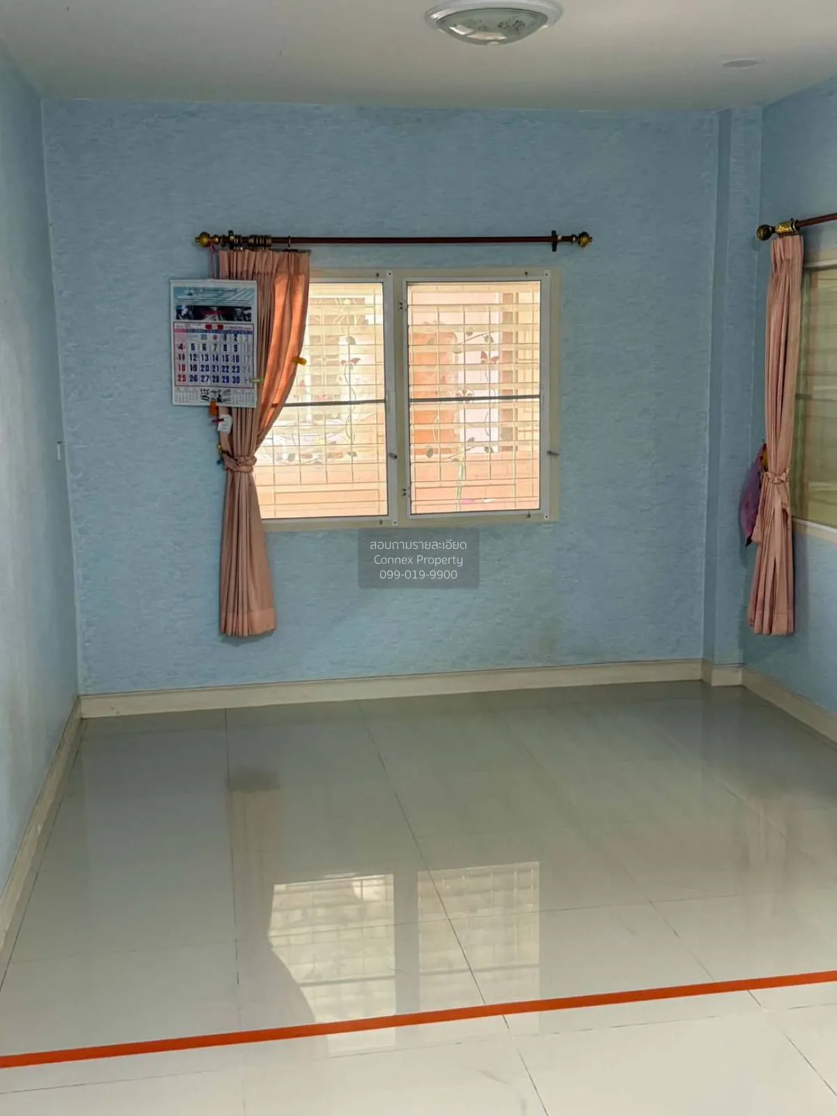Townhouse/townhome for sale, Thap Somboon Sukcharoen 2, Phra Samu 4