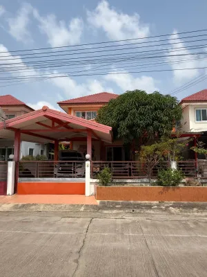 Townhouse/townhome for sale, Thap Somboon Sukcharoen 2, Phra Samut Chedi, Samut Prakan. CX-155825