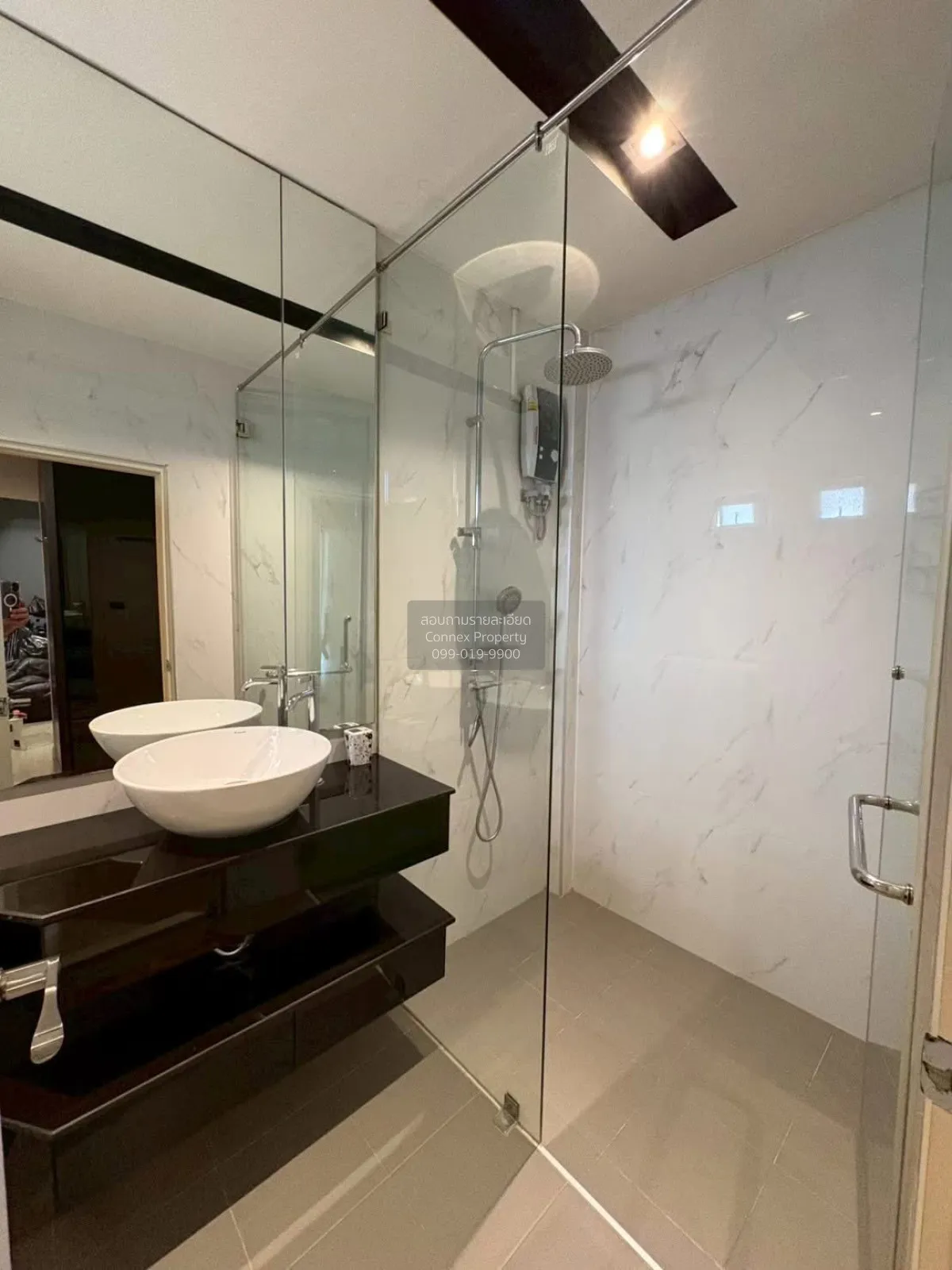 For Rent Single House @ MRT HUALAMPHONG , Rong Mueang , Pathum Wa
