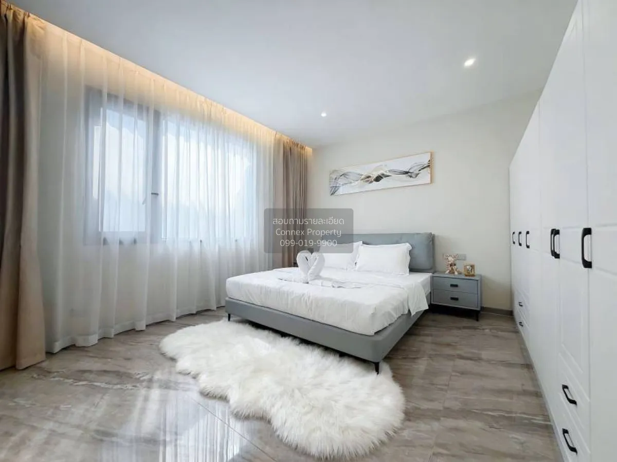 For Sale Single - storey house, 308 square meters, Na Kluea, Chon