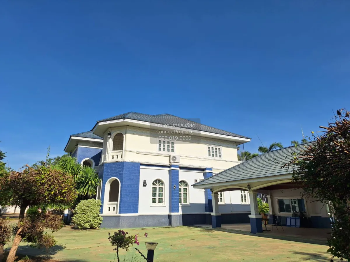 For Sale 2 - storey detached house on a 2-rai plot of land Song P