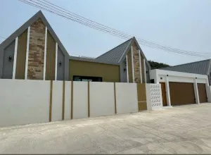 For Rent Pool Villa Thung Klom-Tal Man 26, Pattaya City. , Mueang Phata , Bang Lamung , Chon Buri , CX-155969