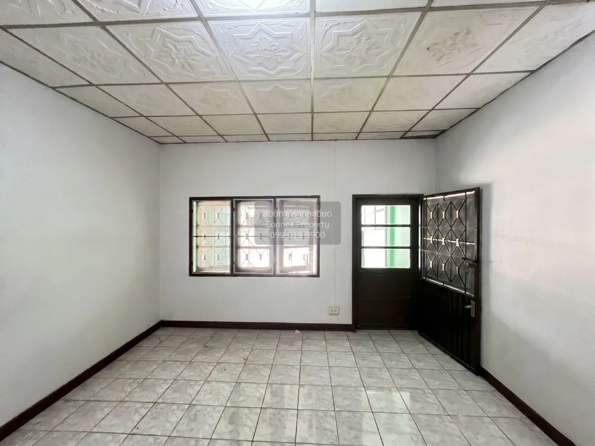 For Sale Townhouse/Townhome  , Benchasiri , Suan Luang , Krathum 