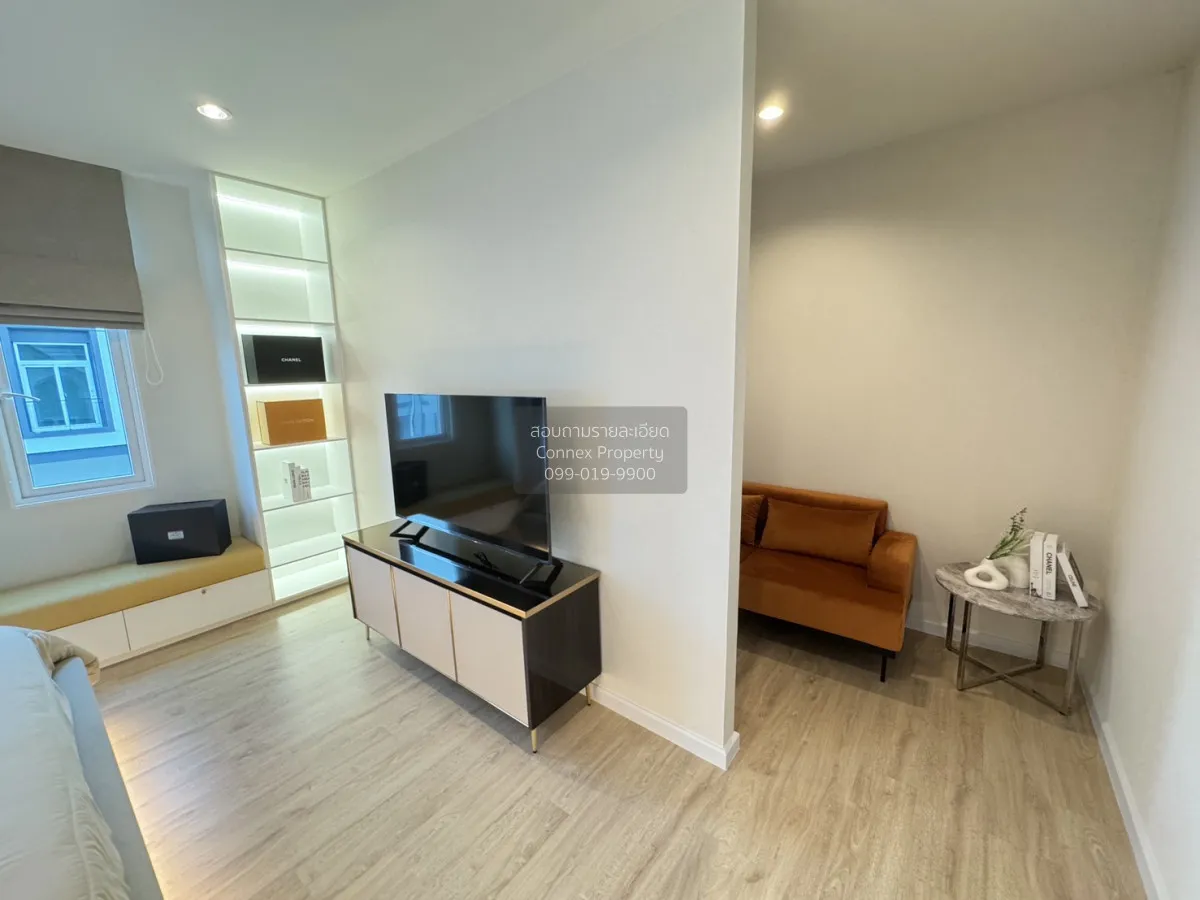 For Rent House , Burasiri Chatuchot , corner unit , O Ngoen , Sai
