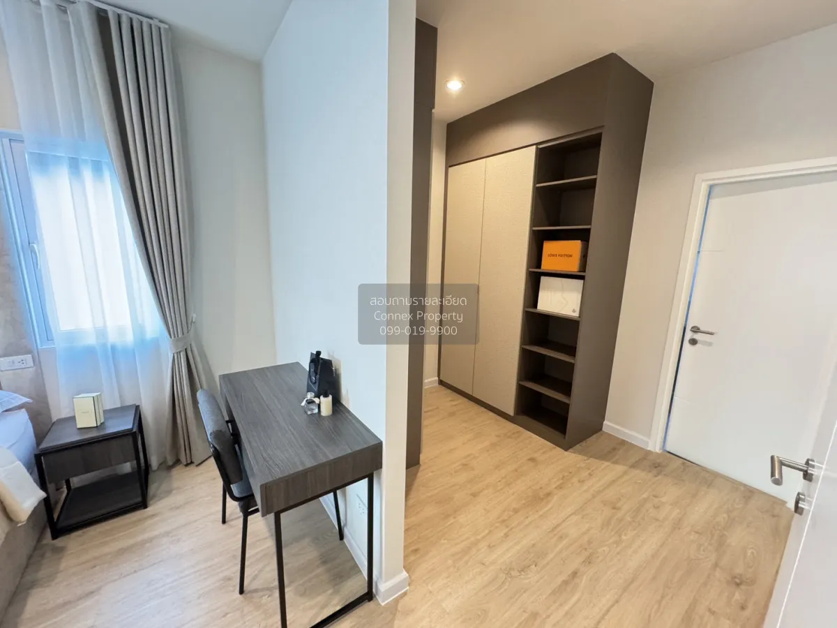 For Rent House , Burasiri Chatuchot , corner unit , O Ngoen , Sai