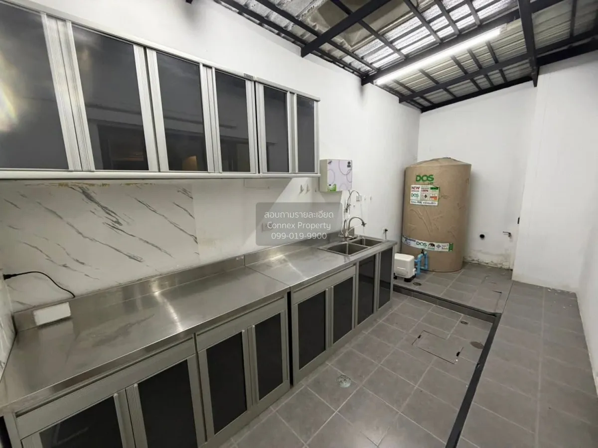 เช่าทาวน์เฮ้าส์/ทาวน์โฮม  เพล็กซ์ เรสซิเดนซ์ นวมินทร์ 111 MRT-คู้