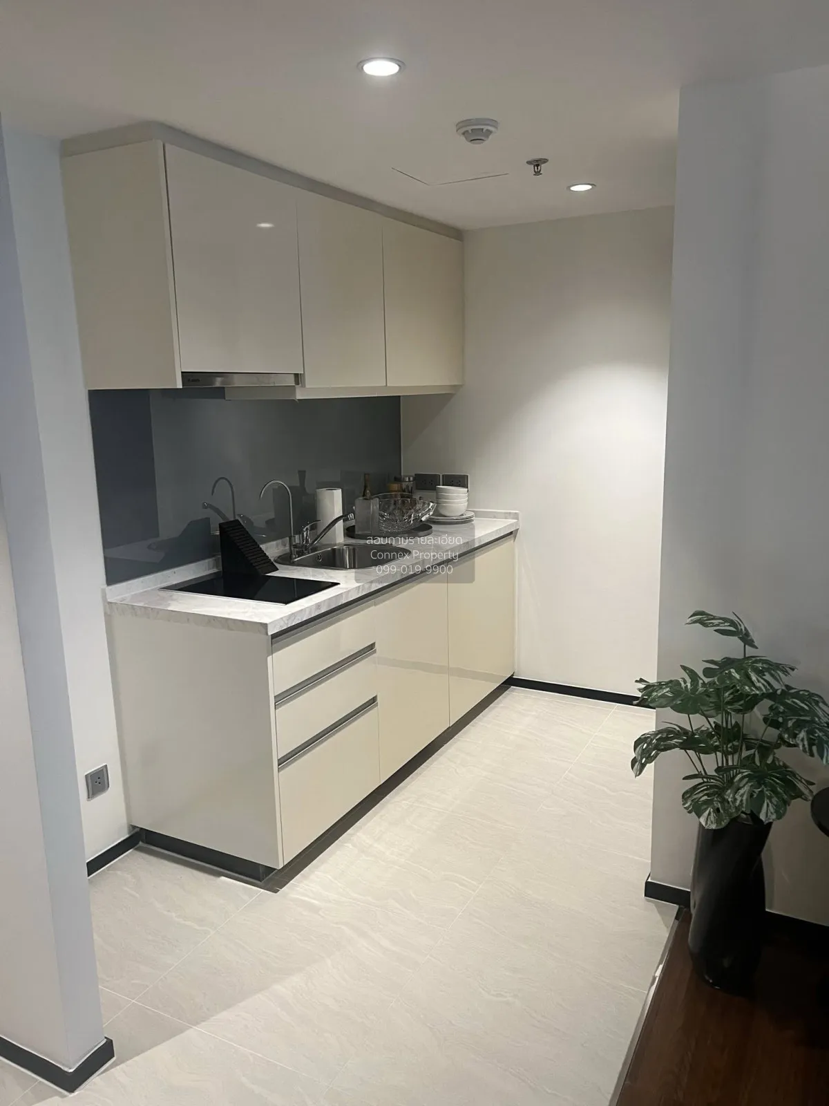 For Rent Condo , The Private Residence Rajdamri , MRT-Si Lom , Lu
