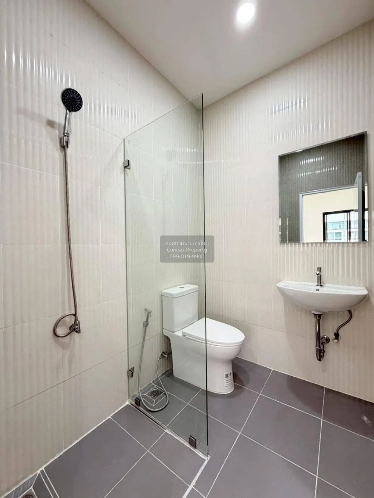ขายทาวน์เฮ้าส์/ทาวน์โฮม  บ้านพิพรพงษ์ 2,3,4 รีโนเวทใหม่ สนามบิน เ