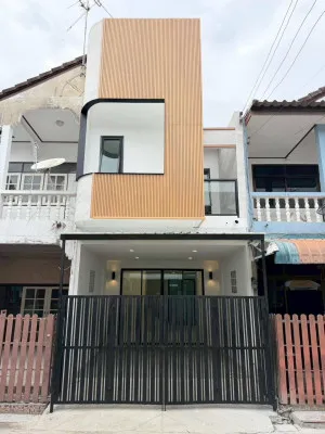ขายทาวน์เฮ้าส์/ทาวน์โฮม  บ้านพิพรพงษ์ 2,3,4 รีโนเวทใหม่ สนามบิน เขต ดอนเมือง กรุงเทพ CX-156148