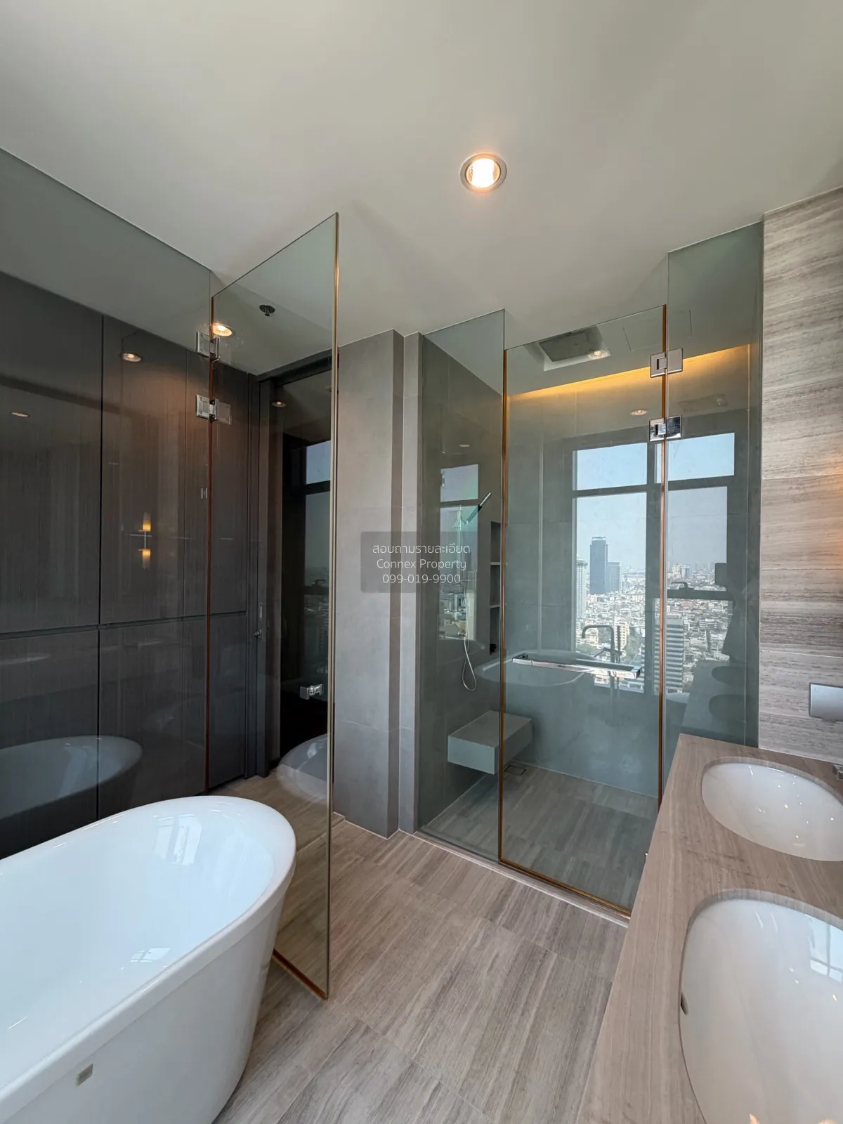 For Rent Condo , The Diplomat Sathorn , nice view , high floor , 