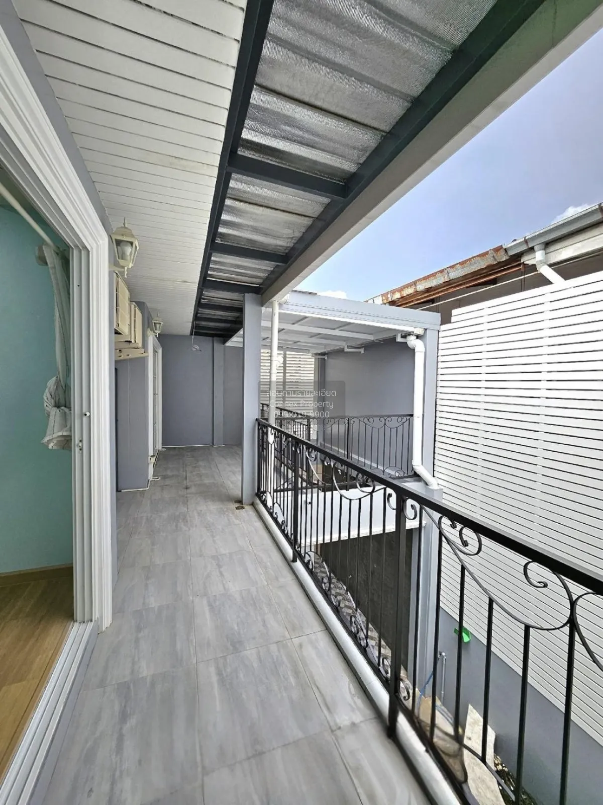 For Sale Two adjoining townhouses, Ladprao Wanghin 82. , Lat Phra
