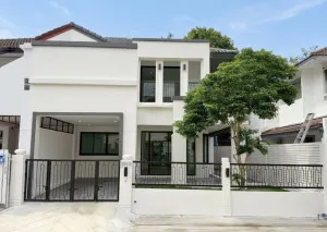For Sale 2-Storey Semi-Detached House -  Land Size: 36.1 Sq.wah , corner unit , newly renovated , Si Kan , Don Mueang , Bangkok , CX-156212