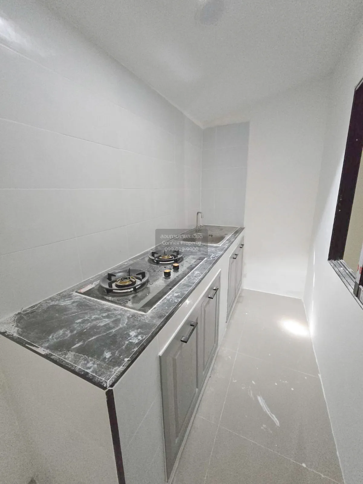 For Sale Townhouse/Townhome  , Pattaya Park Hill Village 1 , Bang