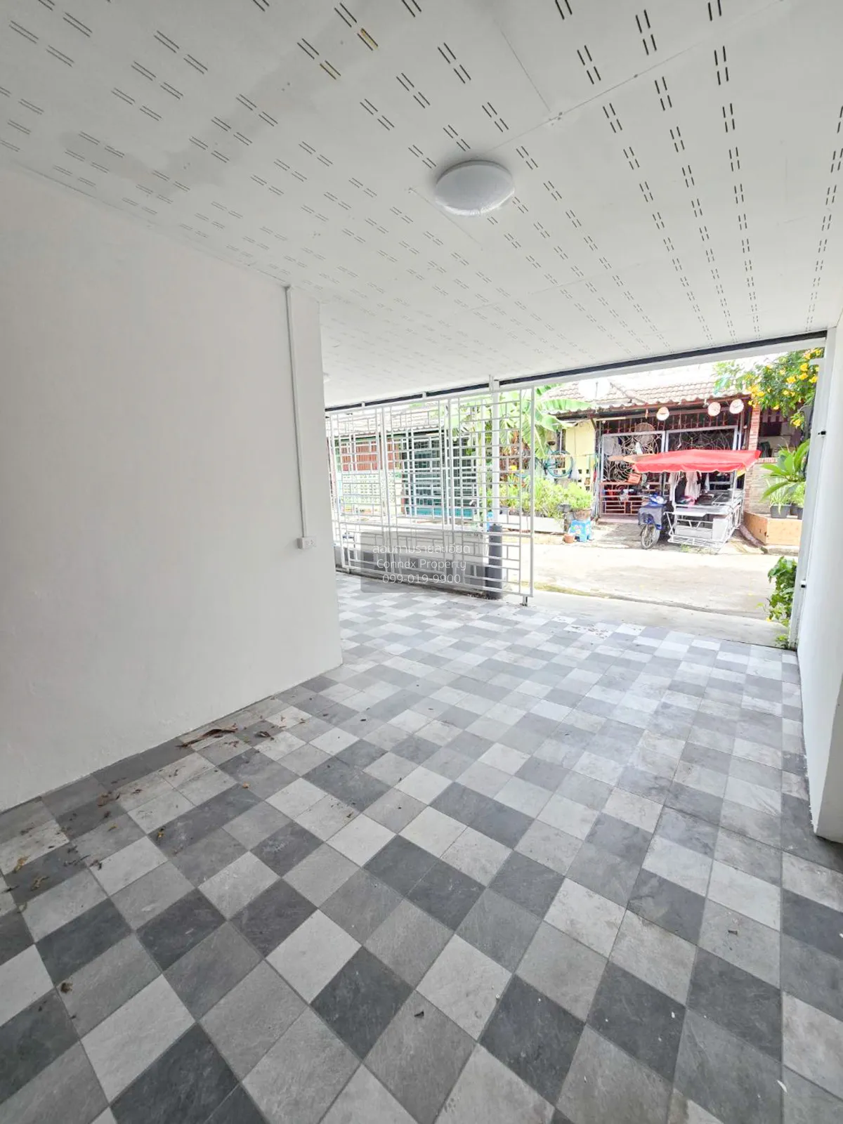 For Sale Townhouse/Townhome  , Pattaya Park Hill Village 1 , Bang