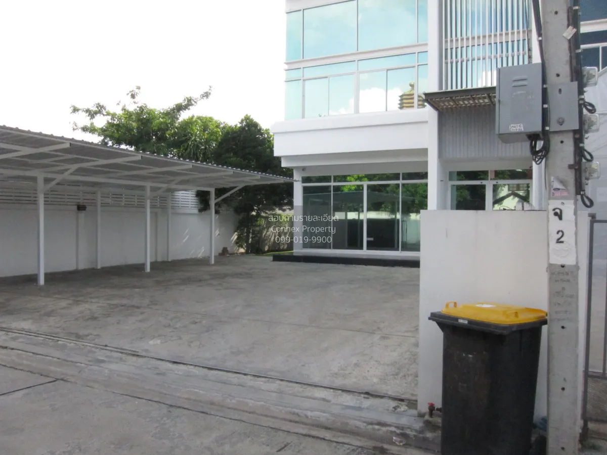 For Sale 5 - storey building with a floor area of ​​346 square me 3