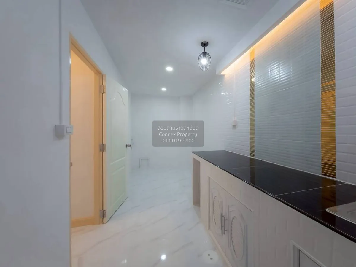 For Sale Townhouse/Townhome  , Baan Buathong 4 Baan Kluay-Sai Noi