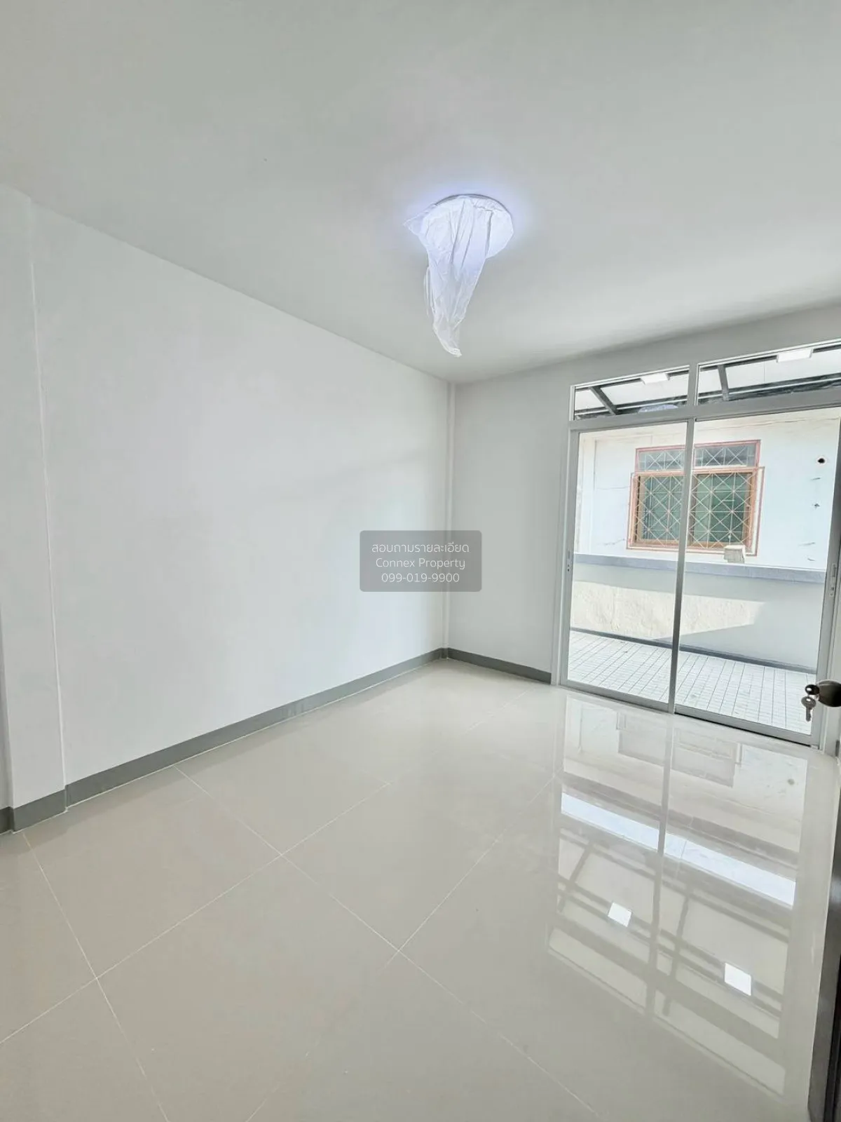 For Sale Townhouse/Townhome  , Rewadee 3 , newly renovated , Tala
