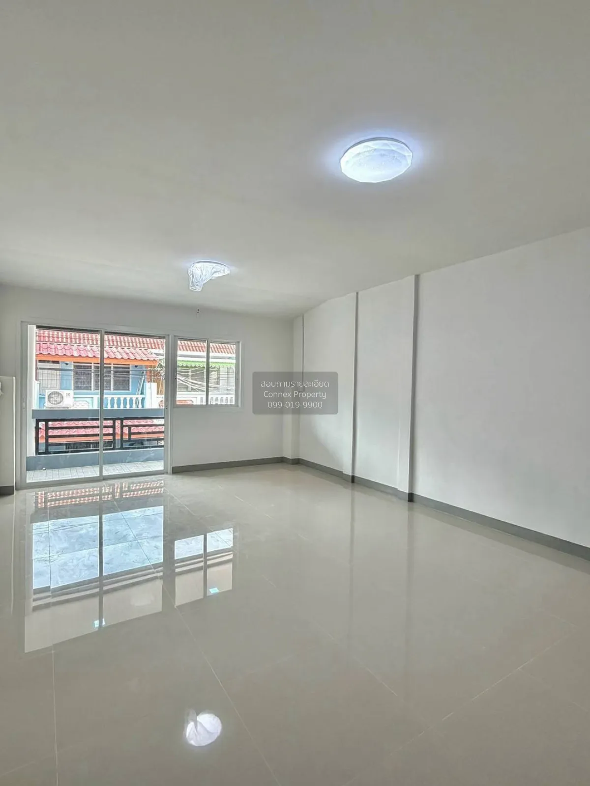 For Sale Townhouse/Townhome  , Rewadee 3 , newly renovated , Tala