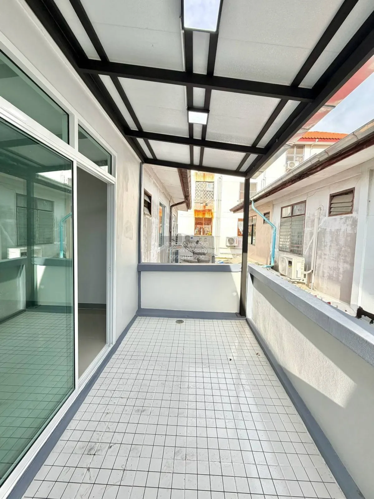 For Sale Townhouse/Townhome  , Rewadee 3 , newly renovated , Tala