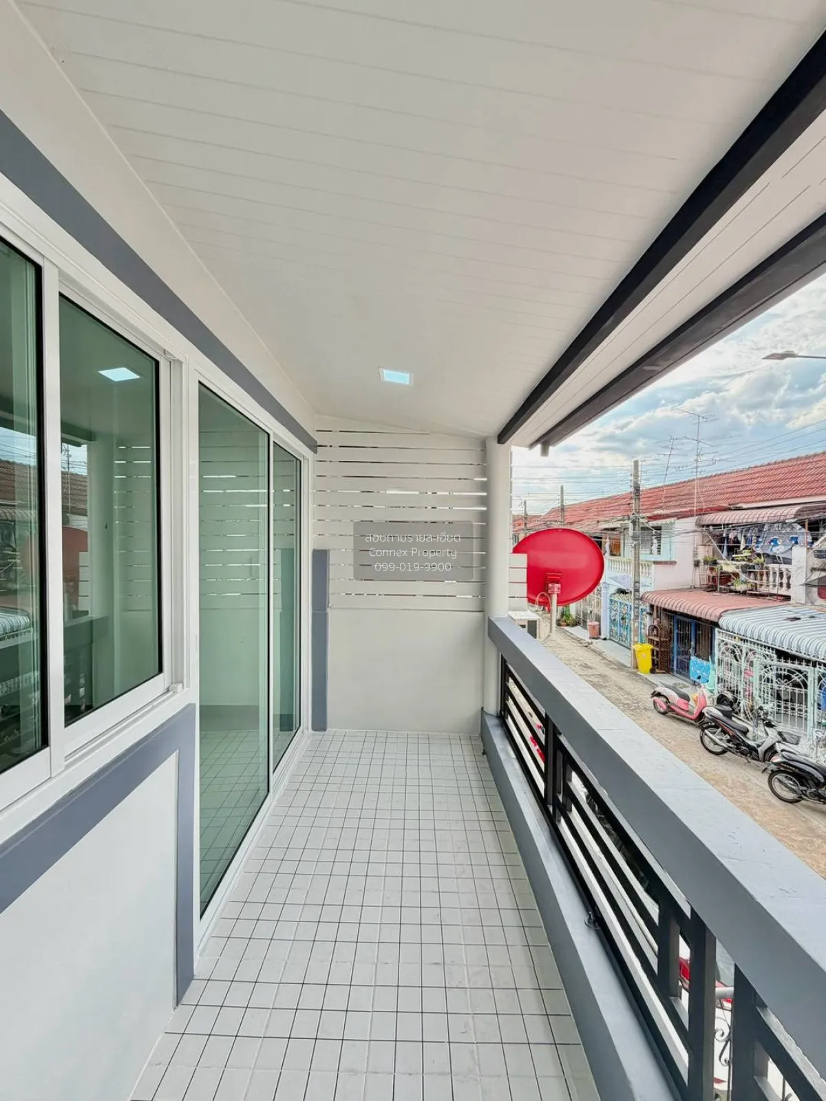 For Sale Townhouse/Townhome  , Rewadee 3 , newly renovated , Tala