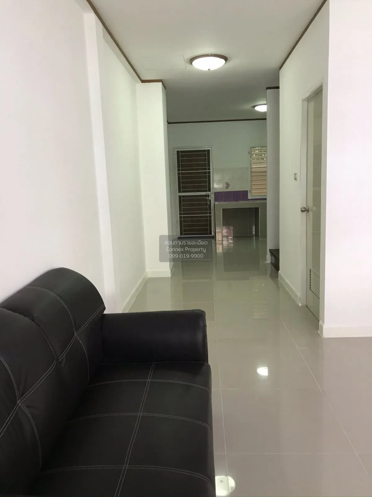 บ้านมารวยธานี  ร่มเกล้า44 คลองสามประเวศ เขต ลาดกระบัง กรุงเทพ CX- 4