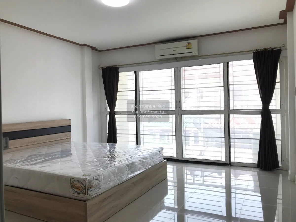 บ้านมารวยธานี  ร่มเกล้า44 คลองสามประเวศ เขต ลาดกระบัง กรุงเทพ CX-