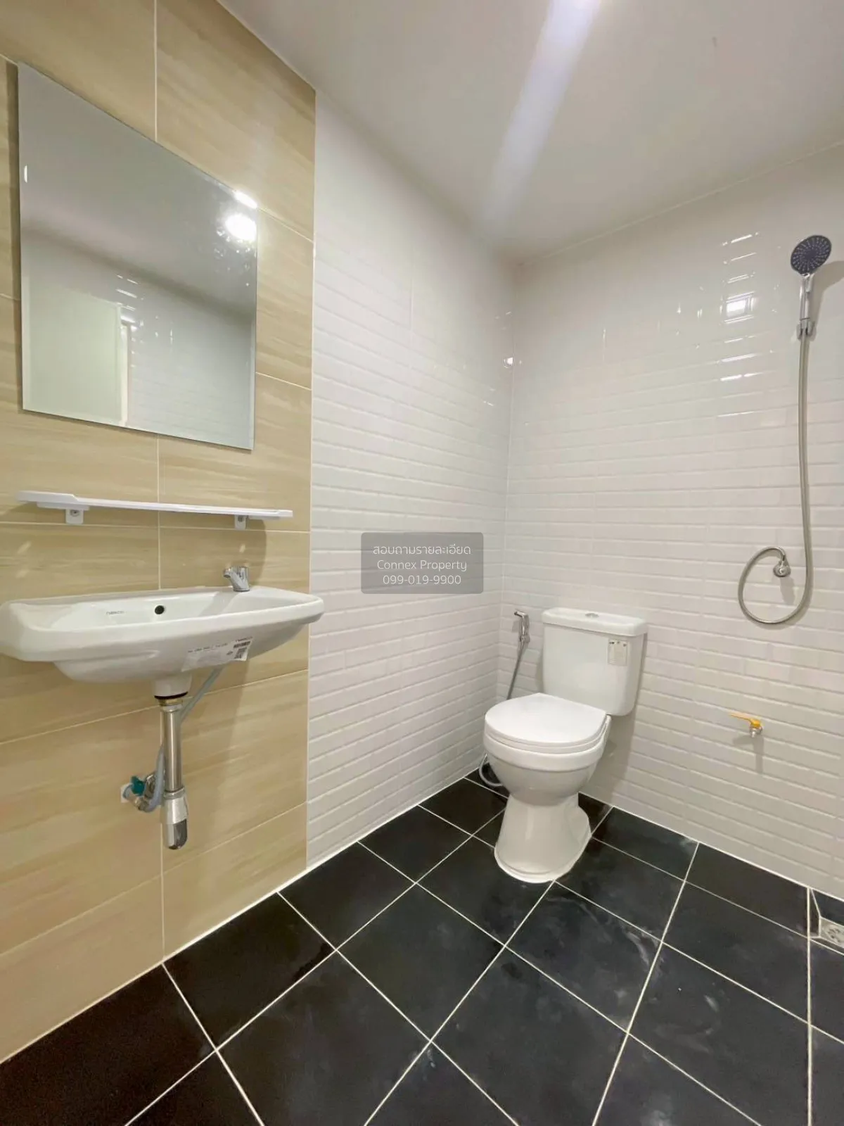 For Sale Townhouse/Townhome  , Baan Pruksa B Rangsit - Klong 3 , 