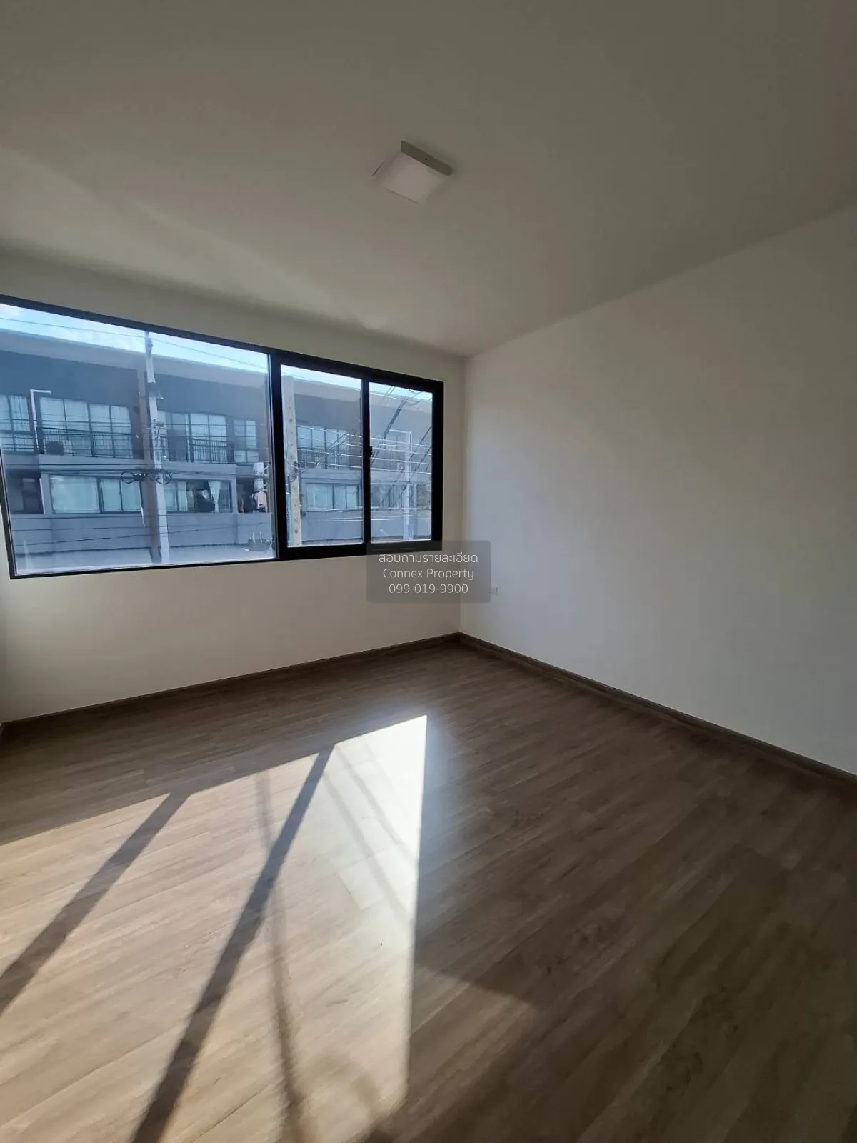 For Sale Townhouse/Townhome  , Baan Klang Muang Sukhumvit - Onnut 4