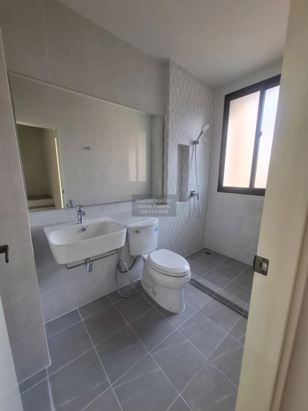 For Sale Townhouse/Townhome  , Baan Klang Muang Sukhumvit - Onnut