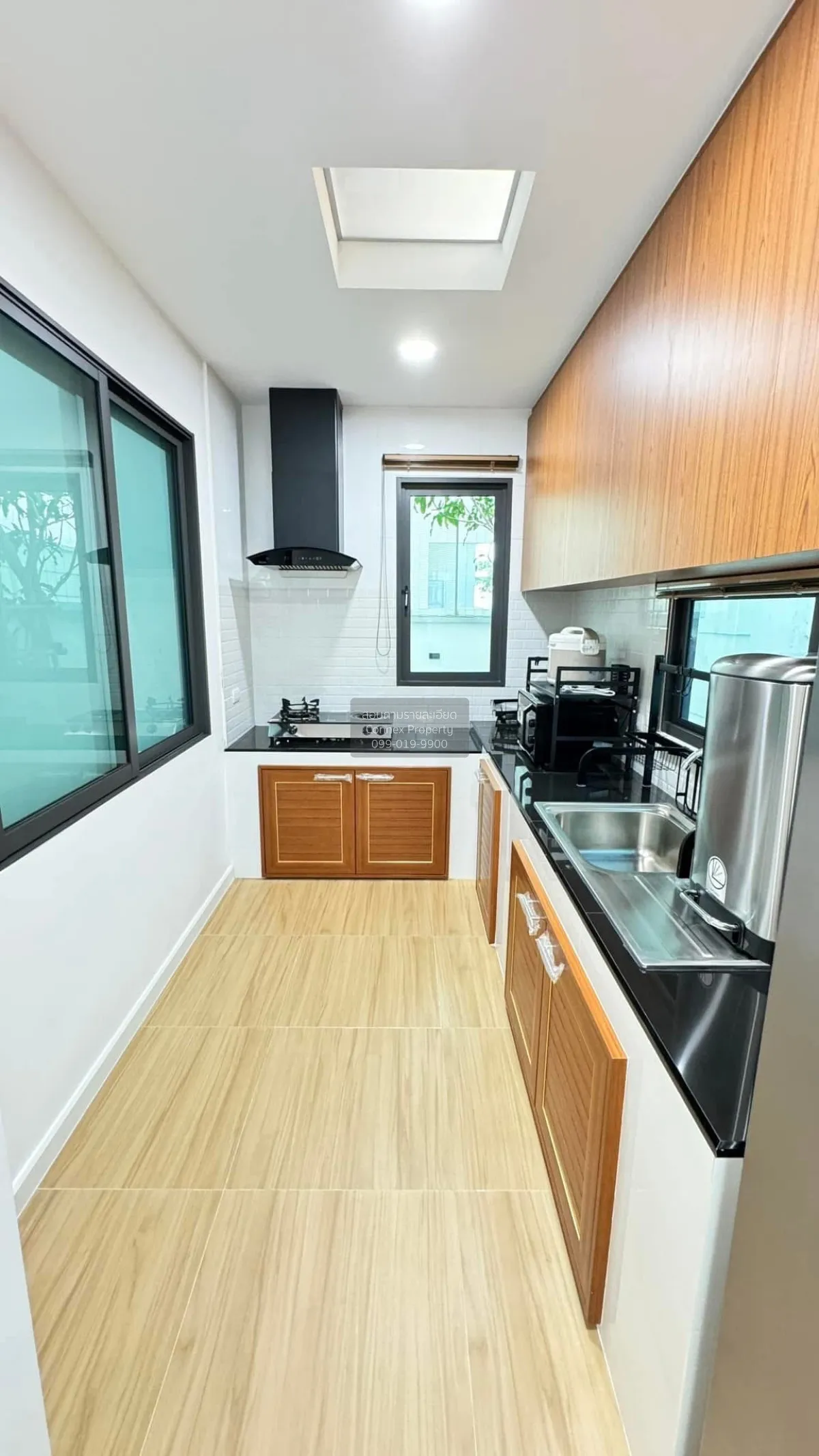 For Sale Beautiful Move-in Ready House for Sale – Fully Furnished
