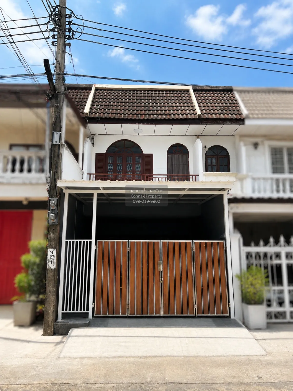 For Sale Townhouse/Townhome  , Moobaan Sena Villa 84 , newly reno 1