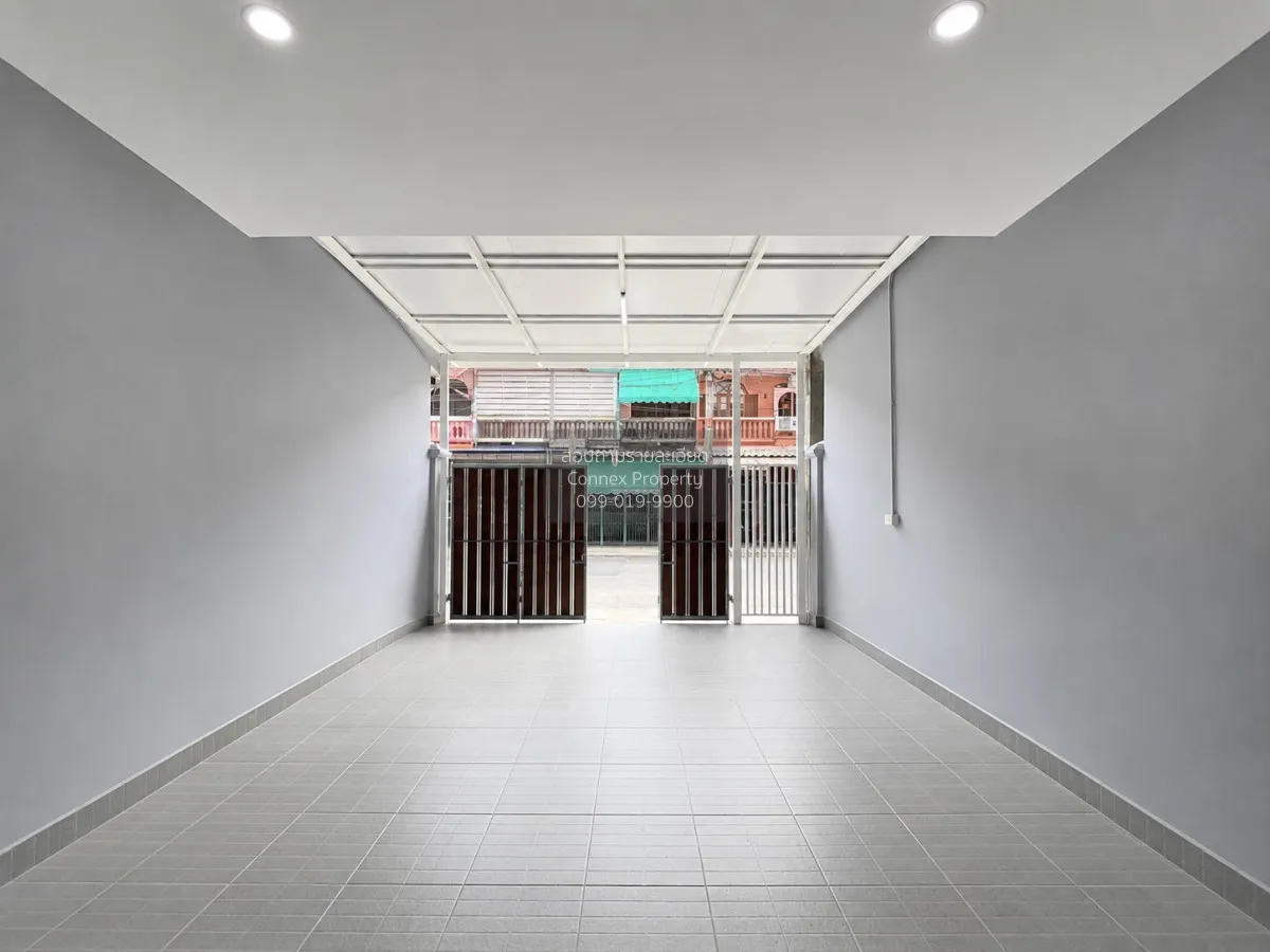 For Sale Townhouse/Townhome  , Moobaan Sena Villa 84 , newly reno