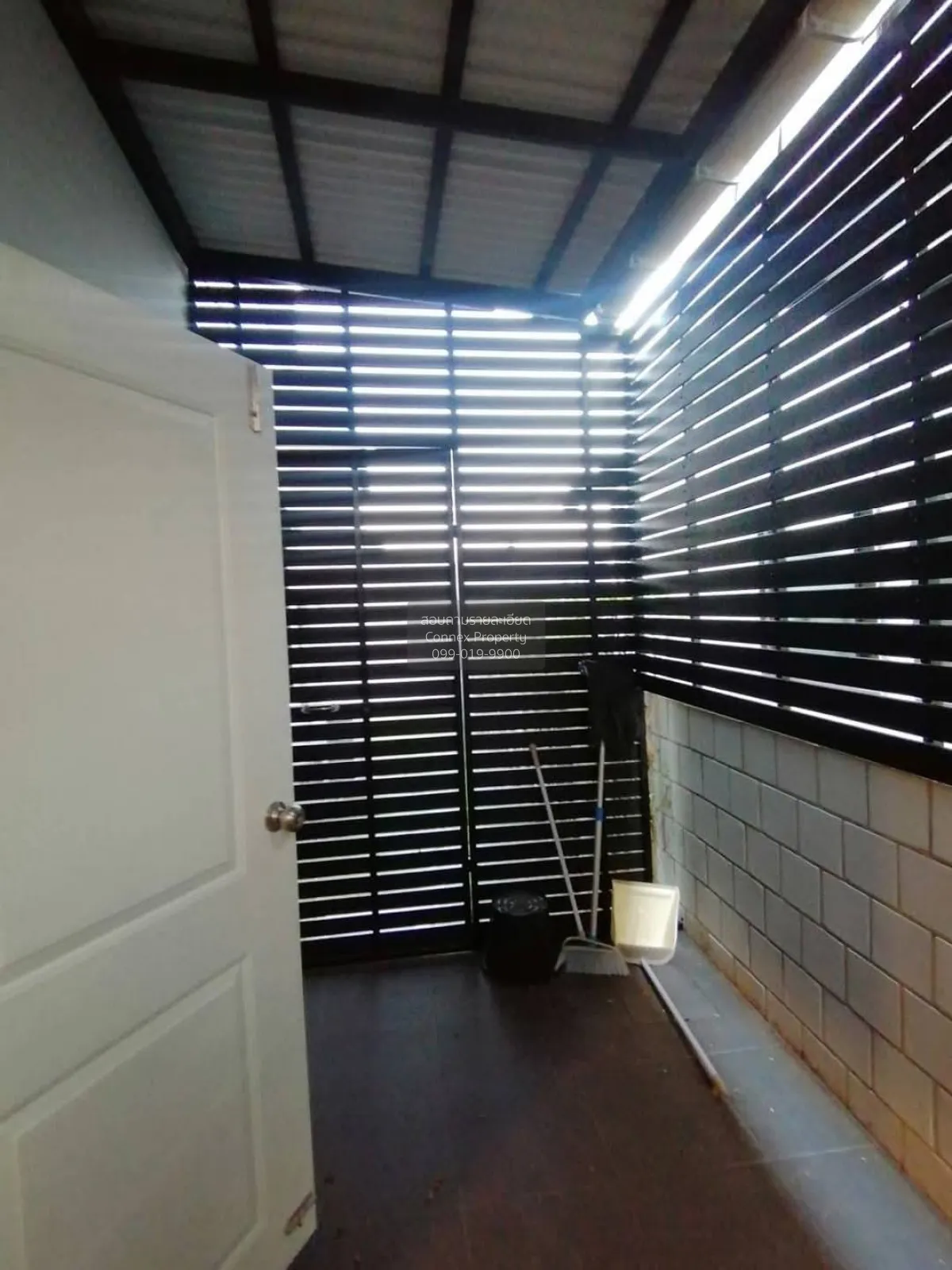 For Sale House , Centro Ratchapruek - Suanpak , corner unit , Wat