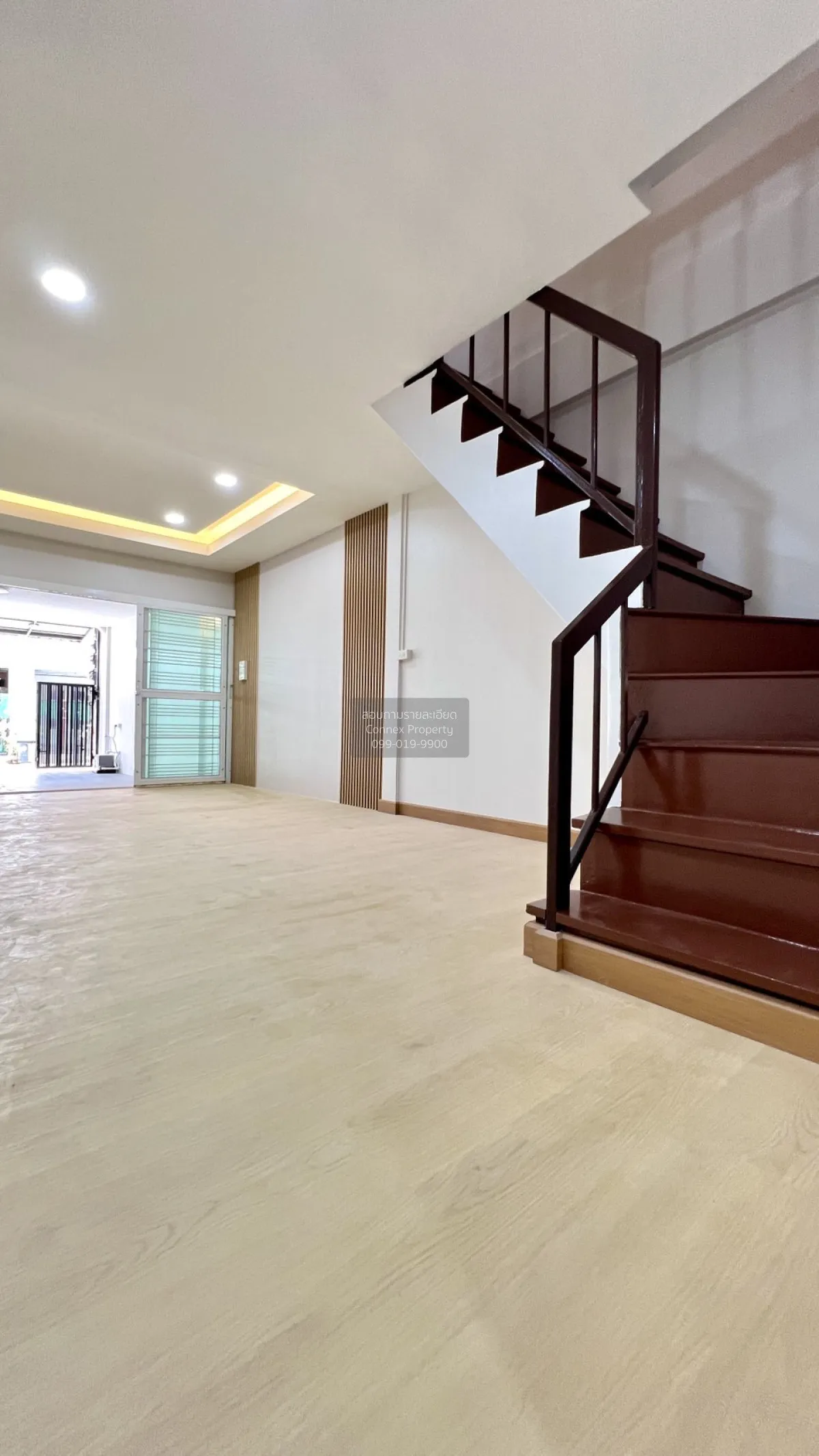 ขายทาวน์เฮ้าส์/ทาวน์โฮม  หมู่บ้าน เสนาวิลล่า 84 รีโนเวทใหม่ คลองจ