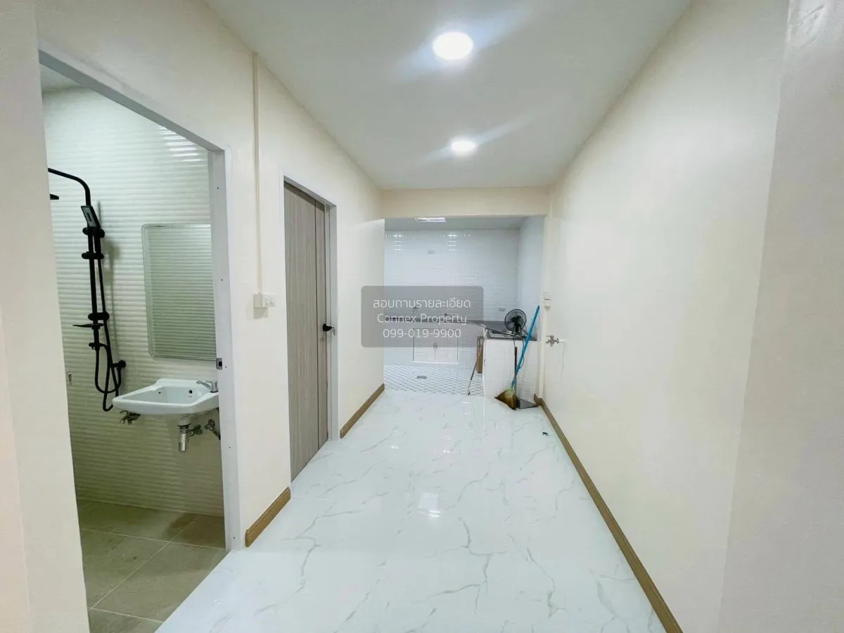 For Sale Townhouse/Townhome  , Moobaan Sena Villa 84 , newly reno 4
