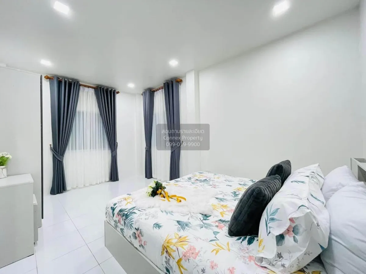 ขายบ้าน  รัตนากร วิลเลจ 15 หนองปรือ บางละมุง ชลบุรี CX-156614