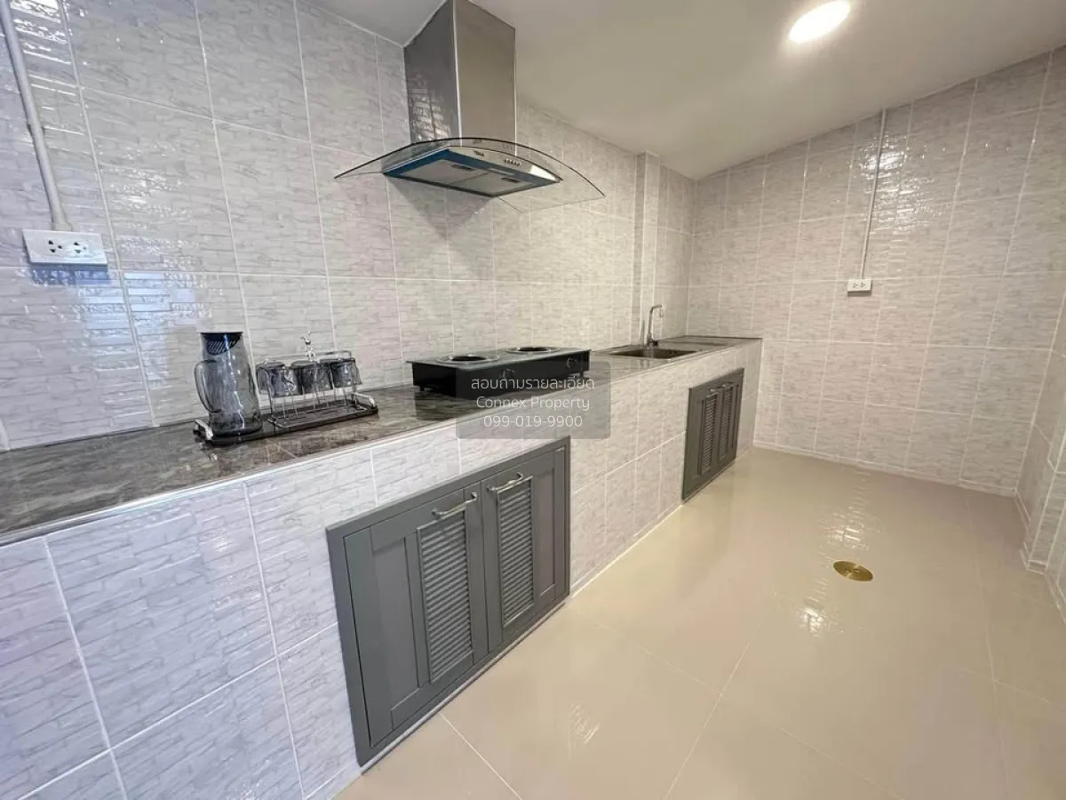 For Sale Townhouse/Townhome  , Pattaya Rungrueng , Nong Prue , Ba