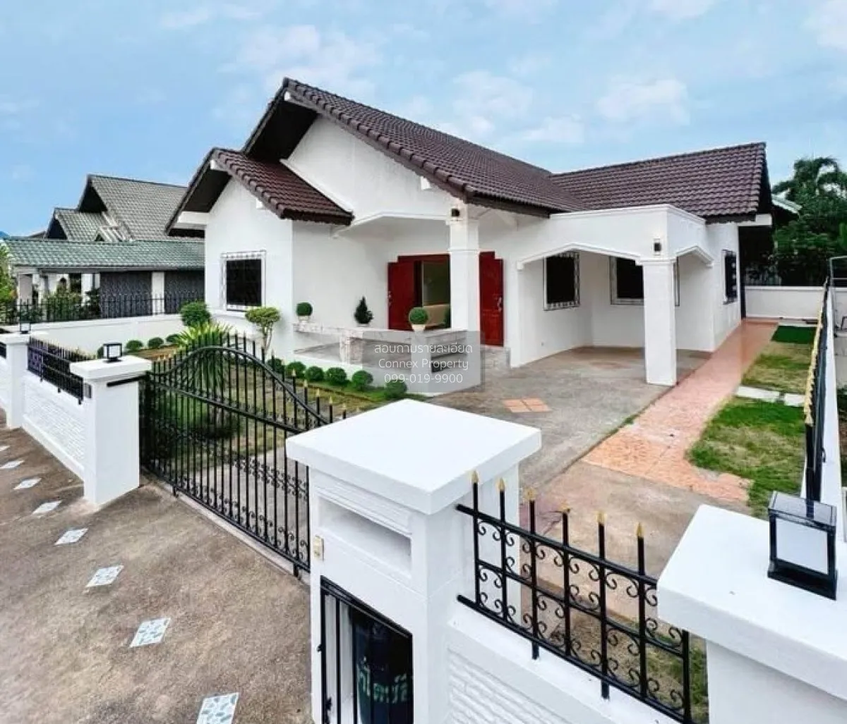 For Sale House , Paradise Hill 2 , Nong Prue , Bang Lamung , Chon 1
