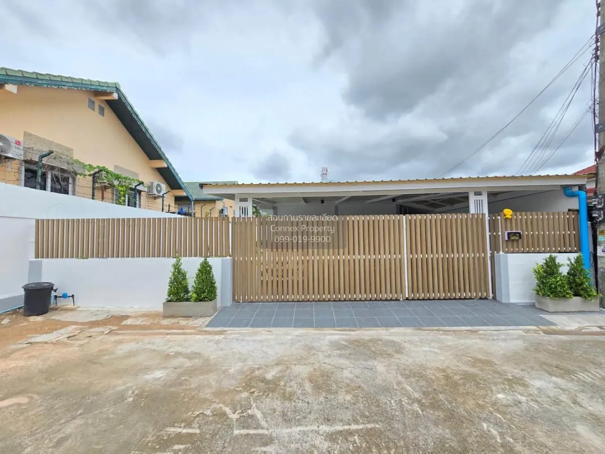 For Sale Townhouse/Townhome  , Pattaya Rungrueng , Nong Prue , Ba 1
